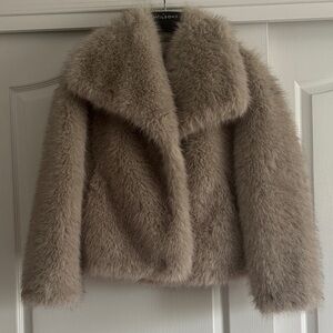 Zara Women's Plush Cream Teddy Jacket